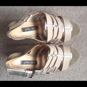 Pilar Abril heels